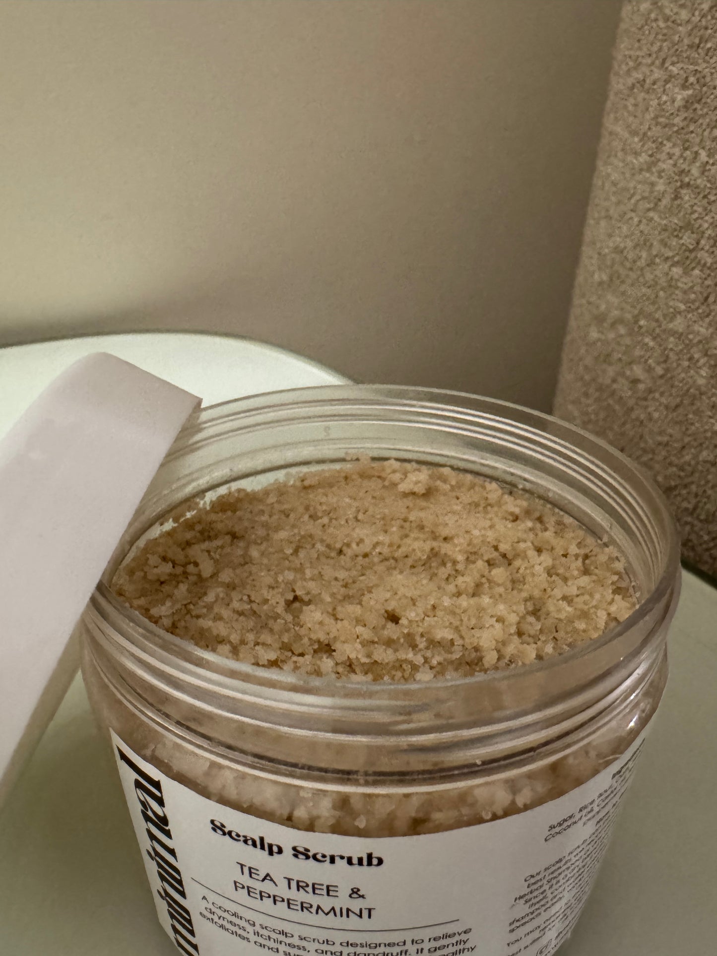 Scalp Scrub with Tea Tree & Peppermint